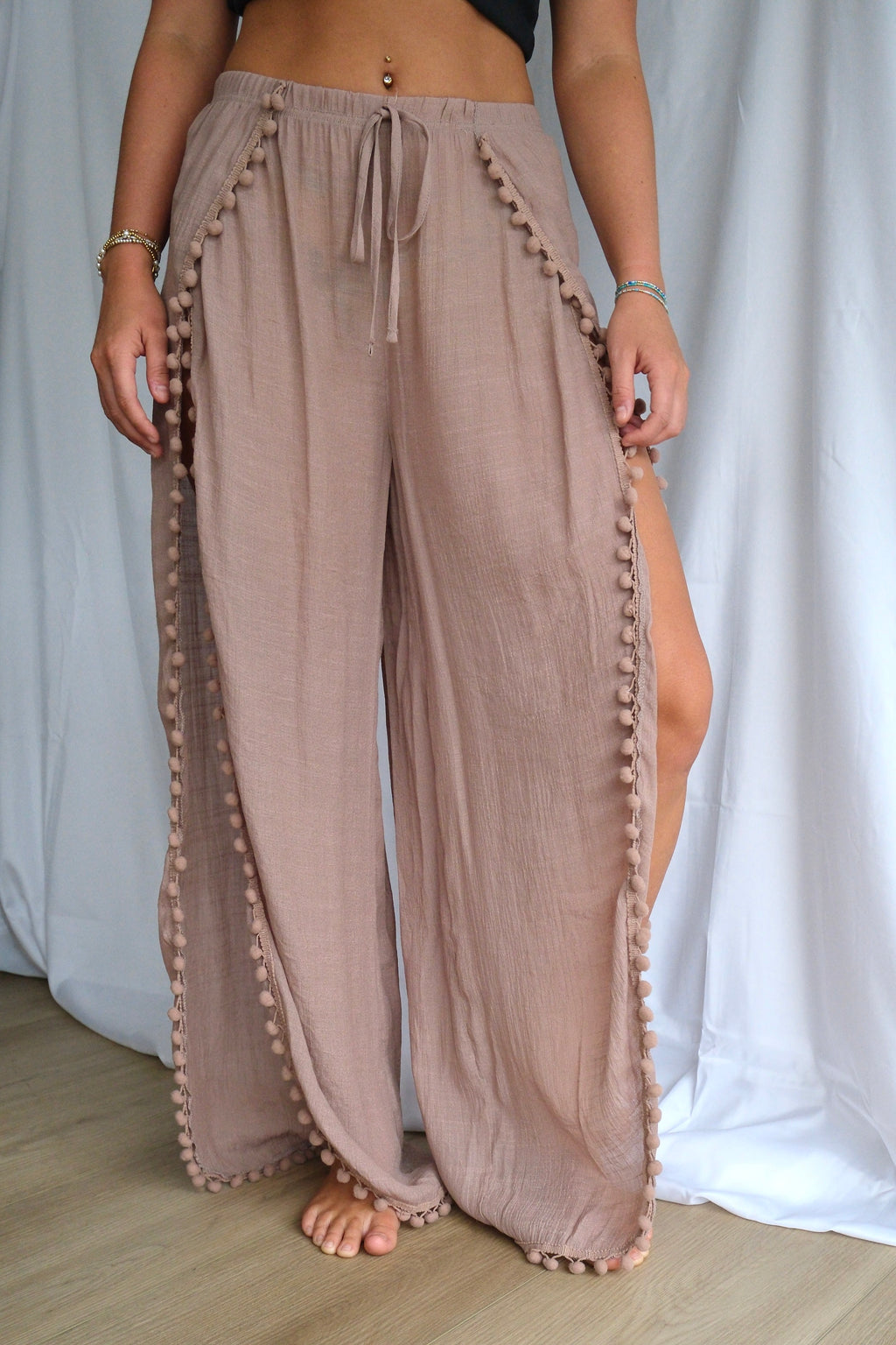 Side-Slit Pom Trim Beach Pants