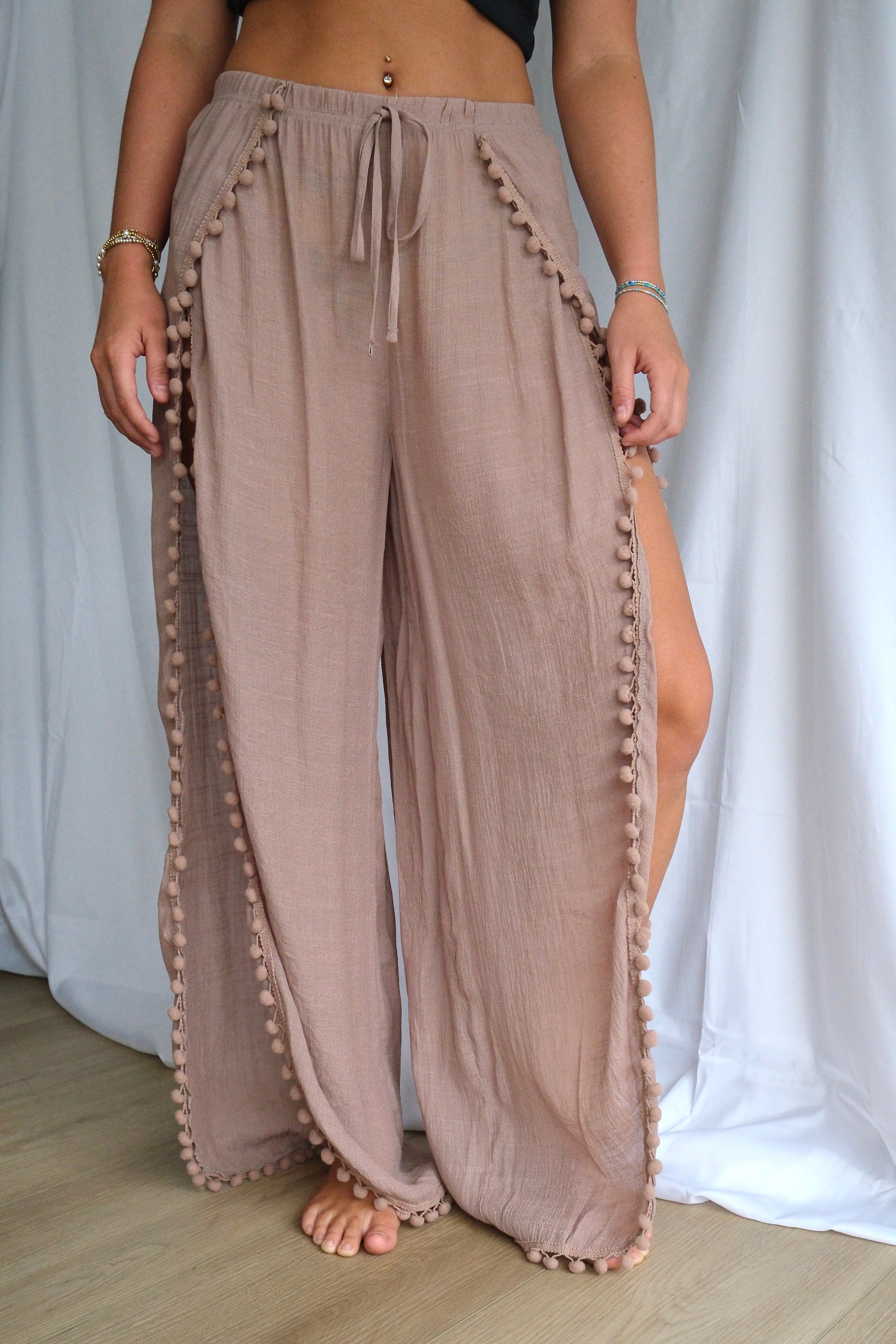 Side-Slit Pom Trim Beach Pants